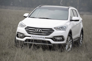 giá-xe-Hyundai- SantaFe -2016-hkdv - 5
